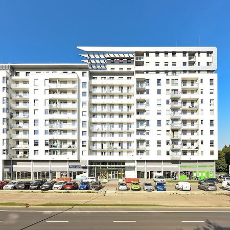 Aviator White Apartment Гданск Екстериор снимка